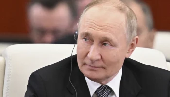 Medijs: Putins valsts amatos iekārtojis 24 radiniekus Medijs: Putins valsts amatos iekārtojis 24 radiniekus