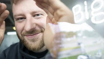 Латвийский Fintech-менеджер: Опыт работы в разных странах Латвийский Fintech-менеджер: Опыт работы в разных странах