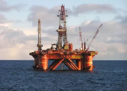 Всемирный банк предрек самую низкую за пять лет цену на нефть Всемирный банк предрек самую низкую за пять лет цену на нефть