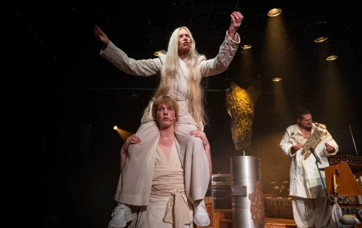 Вечный культ: Театр осмысляет принятие возраста